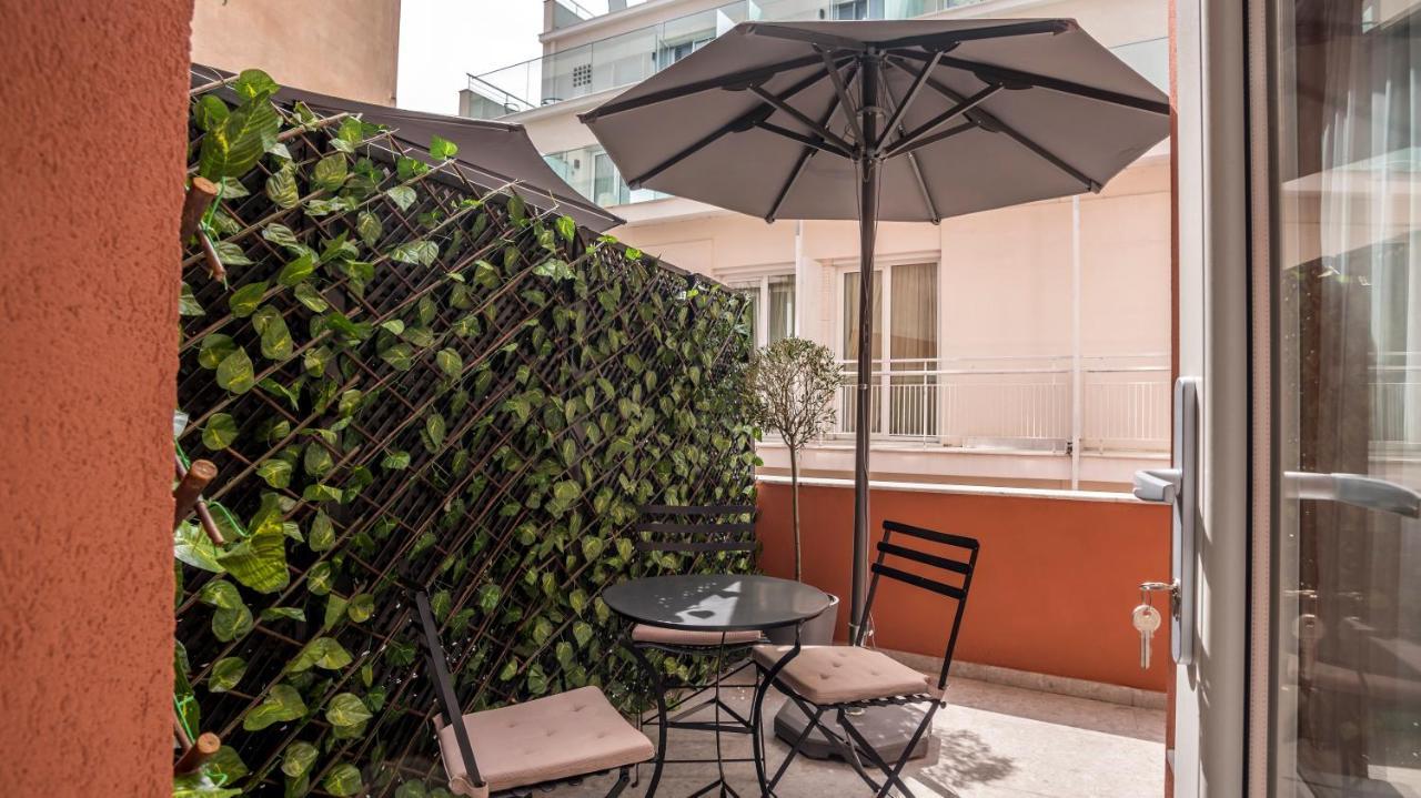 Metis Urbane Living Spaces Athens Ngoại thất bức ảnh